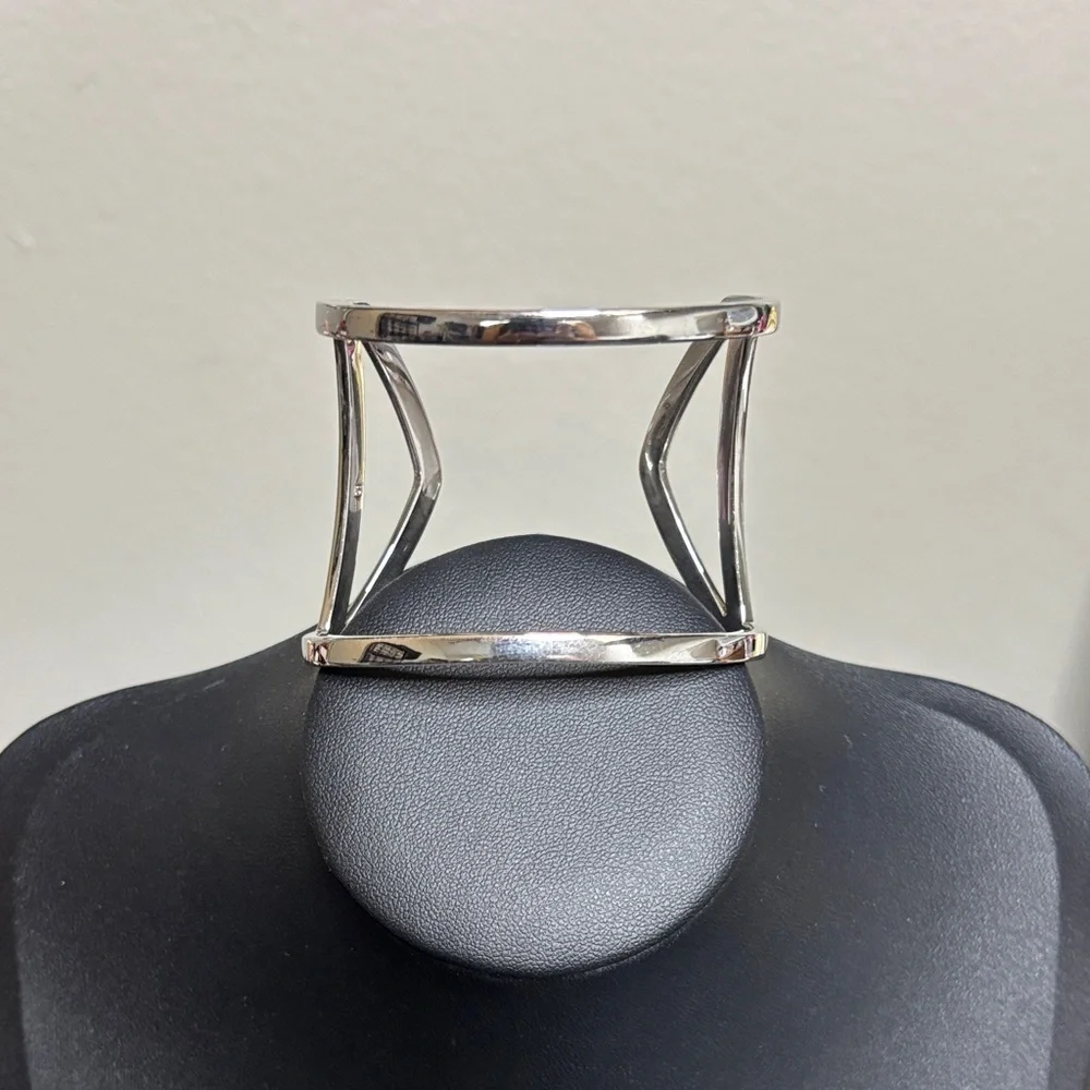 Jessica Simpson Silver Tone Geometric Cuff Bracelet